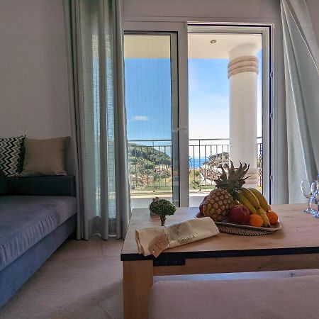 Natura Luxury Suites パルガ エクステリア 写真
