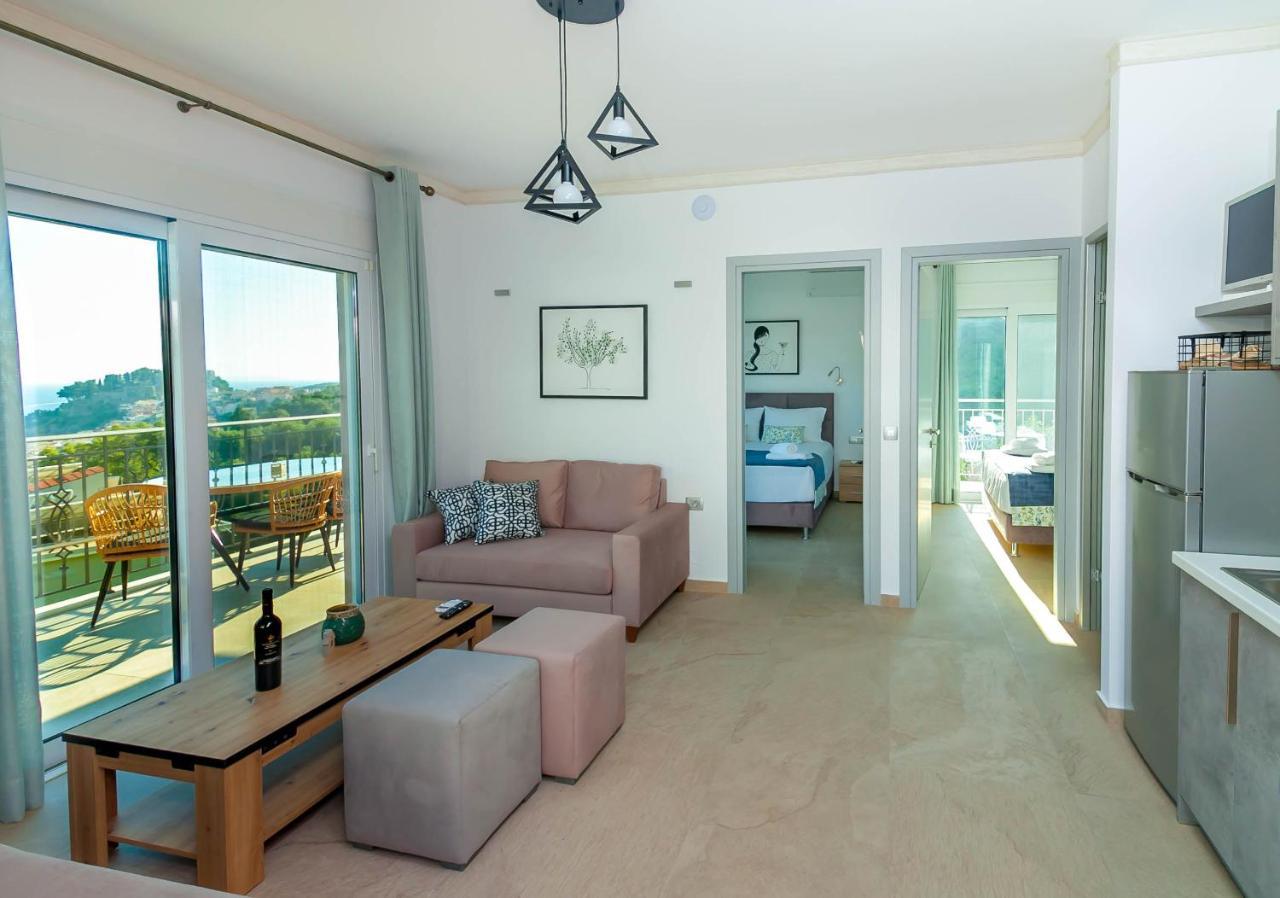 Natura Luxury Suites パルガ エクステリア 写真